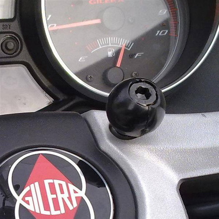 Uchwyt kierownicy RAM® ze śrubami M8 - średni