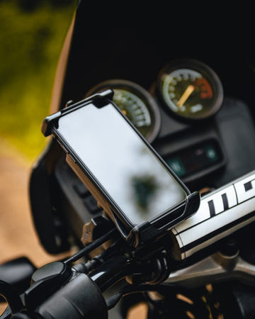 RAM® Quick-Grip™ 15W Waterproof Wireless Charging Handlebar Mount