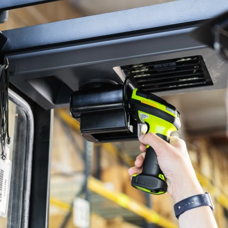 Uchwyt skanera RAM® Power-Grip™ z magnetycznym adapterem Tough-Mag™