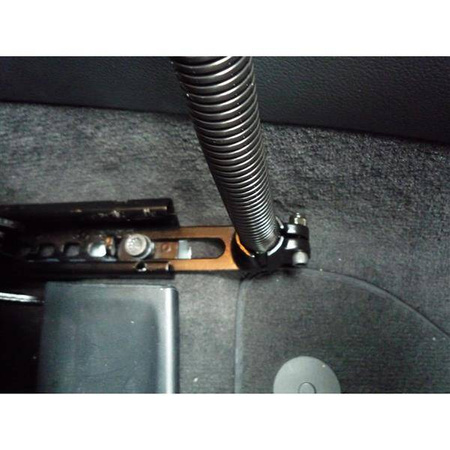 RAM® Pod™ I Vehicle Mount with 18" Aluminum Rod and Diamond Plate